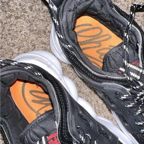 Versace chain reaction shoes size 11